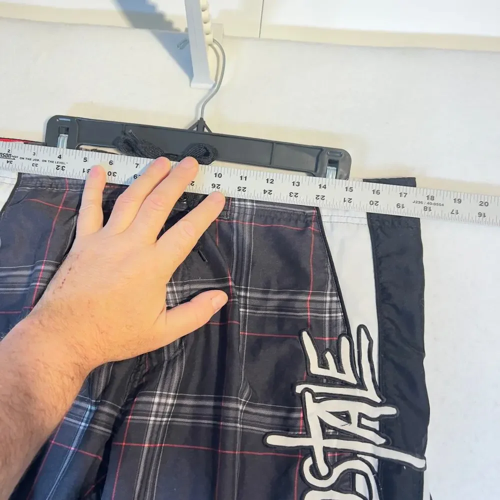 Aeropostale 1987 Board Short Swim Trunks Men 34W Black Red Grey Plaid Pocket